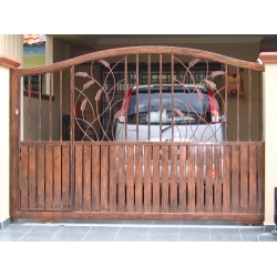 Swing Gate